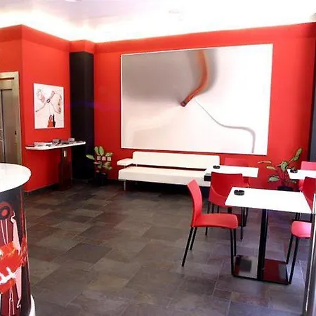 Del Pintor Hotel