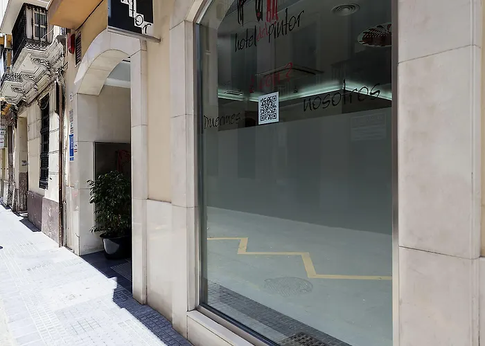 ديل بينتور فندق 3*